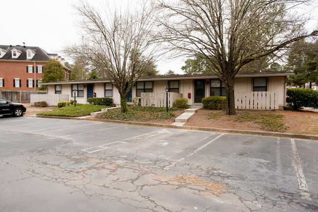 Cedargate Apartments in Lawrenceville, GA - Building Photo - Building Photo