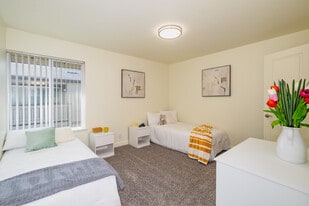 Almondwood Apartments in Davis, CA - Building Photo