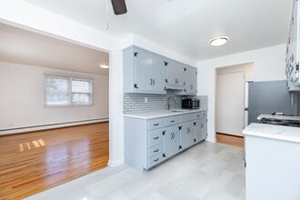 56 Church St in Ramsey, NJ - Building Photo - Building Photo