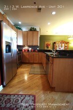 3113 W Lawrence Ave-Unit -Unit 301 in Chicago, IL - Building Photo - Building Photo