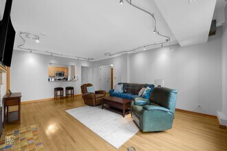 431 S Dearborn St, Unit 13 in Chicago, IL - Building Photo - Building Photo
