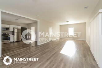 320 W Steele St in Gibsonville, NC - Foto de edificio - Building Photo