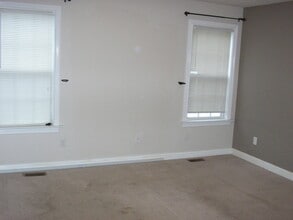 1002 Angelica St in Bowling Green, KY - Building Photo - Building Photo