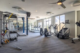 Elevate at Pena Station in Denver, CO - Foto de edificio - Interior Photo