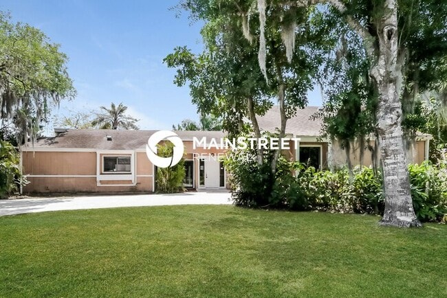 property at 6621 Fort Pierce Blvd