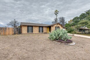 7923 Briaridge Dr in San Antonio, TX - Building Photo