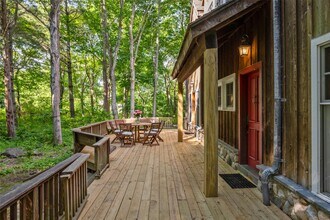 63615 N Rd in Greenport, NY - Building Photo - Building Photo