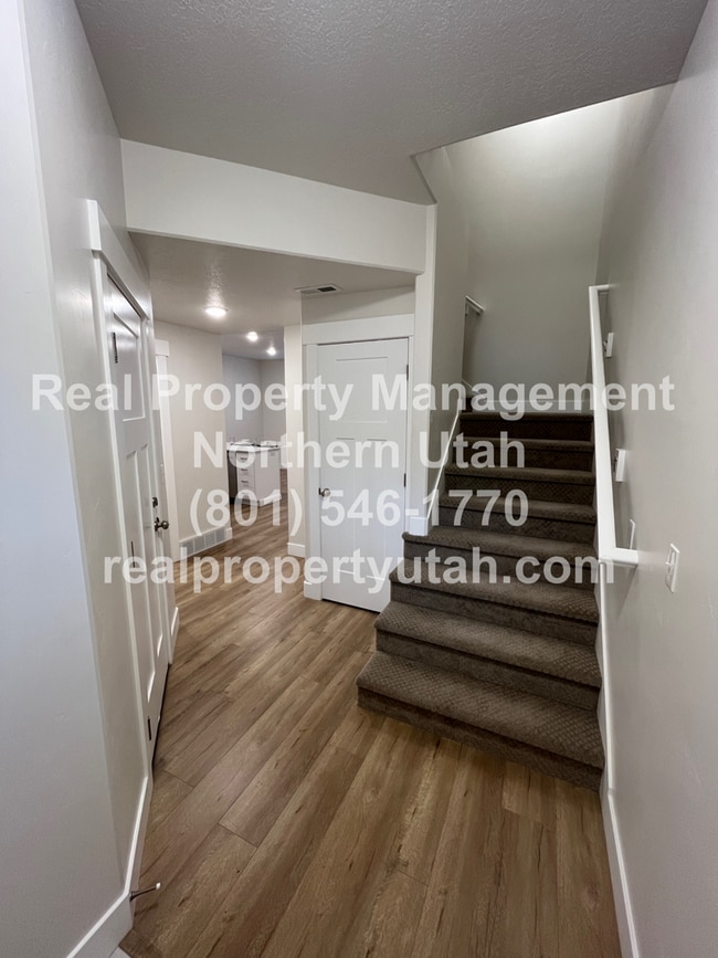 3400 Hazel Ave in West Haven, UT - Building Photo - Building Photo