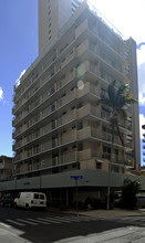 441 Lewers St in Honolulu, HI - Building Photo - Building Photo