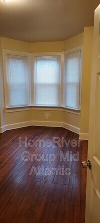 2912 Brighton St photo'