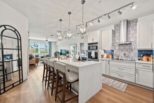 The Vivien in Vero Beach, FL - Building Photo