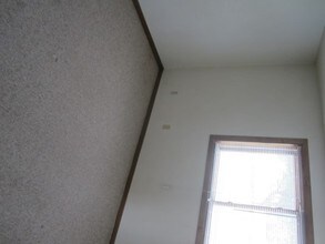 2643 Westwinds Dr-Unit -01 in Iowa City, IA - Foto de edificio - Building Photo