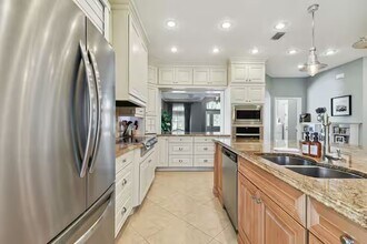 3744 Golden Eagle Dr in Land O Lakes, FL - Building Photo - Building Photo