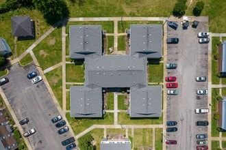 3516 E Richmond Rd in Richmond, VA - Foto de edificio - Building Photo