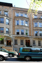 327 W 88th St in New York, NY - Building Photo - Building Photo