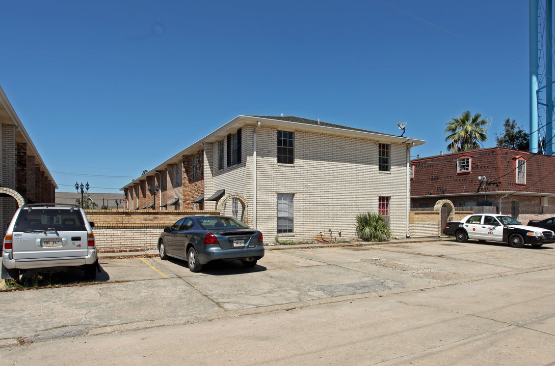 Building C in Arabi, LA - Building Photo