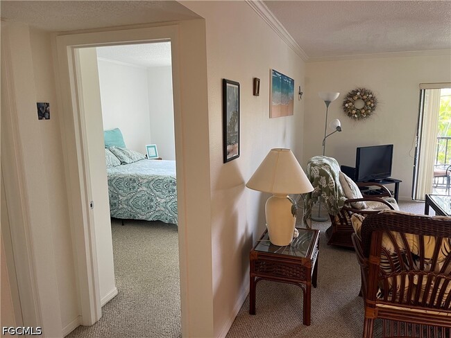 12491 McGregor Blvd in Ft. Myers, FL - Foto de edificio - Building Photo