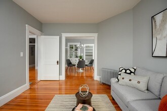 82 Train St, Unit 2 in Boston, MA - Building Photo - Building Photo