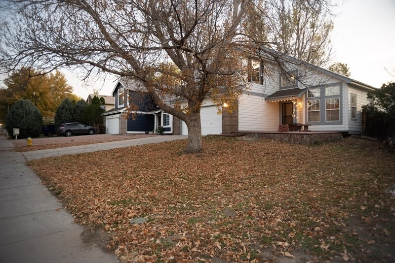 4011 Shining Star Dr in Colorado Springs, CO - Building Photo