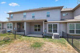 405 Rhetoric Way in Pflugerville, TX - Building Photo - Building Photo