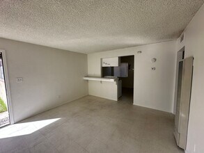 520 Commercial Ave in Ridgecrest, CA - Building Photo - Building Photo