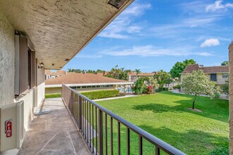 1251 NW 13th St in Boca Raton, FL - Building Photo - Building Photo