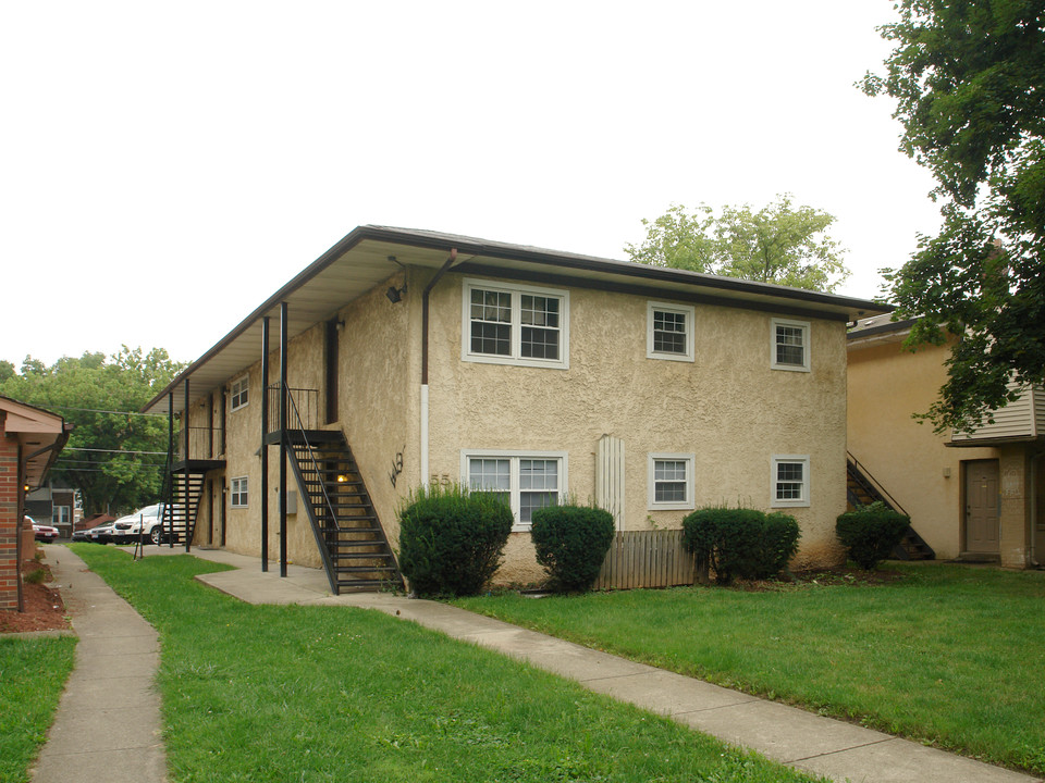 55 E Norwich Ave in Columbus, OH - Building Photo