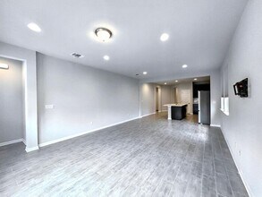 12402 Zenyatta Dr in Buda, TX - Building Photo - Building Photo