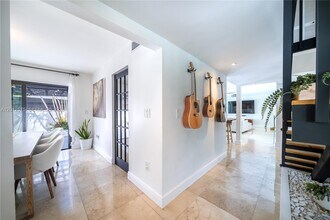 330 SW 133rd Pl in Miami, FL - Building Photo - Building Photo