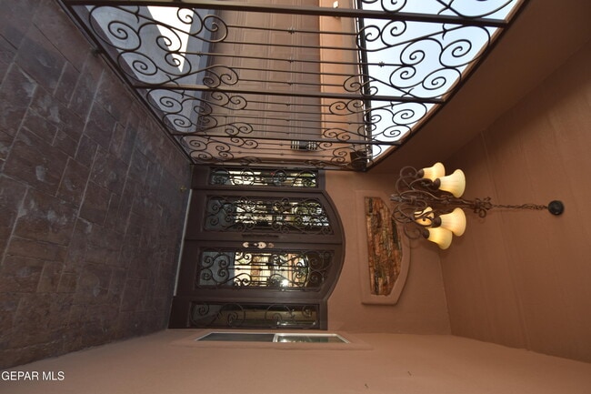 10800 Saigon Dr in El Paso, TX - Building Photo - Building Photo