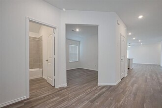 6110 Sydney Cove Ln in Katy, TX - Foto de edificio - Building Photo