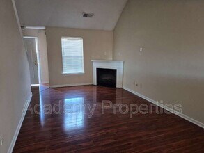 273 Lossie Ln in Mcdonough, GA - Building Photo - Building Photo