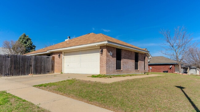 4101 Whispering Oak Dr in Killeen, TX - Building Photo - Building Photo