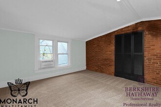 323 S Ogden Ave-Unit -323 1/2 in Columbus, OH - Building Photo - Building Photo