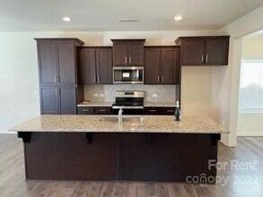 785 Alexander Commons Dr in Monroe, NC - Building Photo - Building Photo