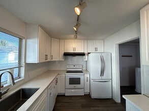 7040 Williams Rd in Richmond, BC - Building Photo - Building Photo