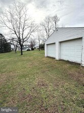 4324 Valley Rd in Enola, PA - Building Photo - Building Photo