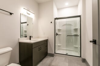 Westmont at the Lane in Columbus, OH - Building Photo - Building Photo