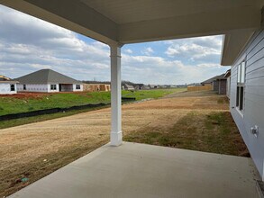 12660 Whitcomb Cir in Athens, AL - Building Photo - Building Photo