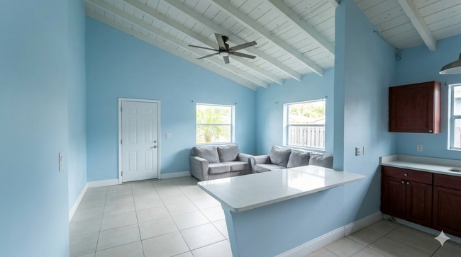 519 NW 10th Ave, Unit B in Boynton Beach, FL - Building Photo - Building Photo