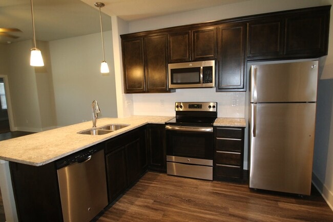 209 Stewart Bend Ct in Azle, TX - Building Photo - Building Photo