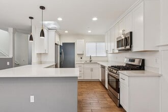 312 Keith Ave in Pacifica, CA - Building Photo - Building Photo
