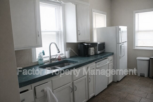 328 N 6th St in Mankato, MN - Building Photo - Building Photo