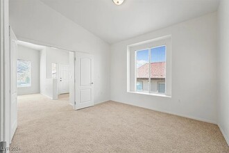 3540 Cactus Shadow St in Las Vegas, NV - Building Photo - Building Photo