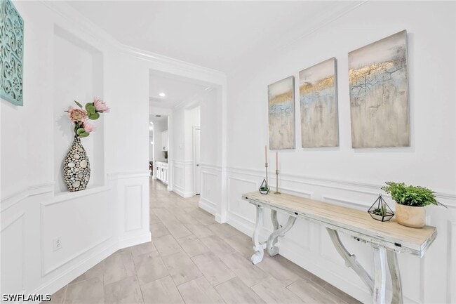 2127 Hamlin St in Naples, FL - Building Photo - Building Photo