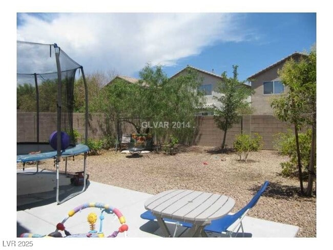 9428 Santana Siesta Ave in Las Vegas, NV - Building Photo - Building Photo