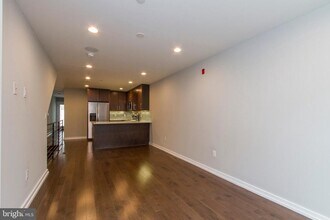 908 S 21st St in Philadelphia, PA - Building Photo - Building Photo