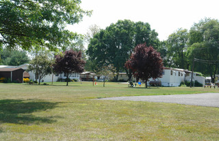 Meadow Brook Park Apartments