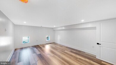 651 N 16th St-Unit -1 in Philadelphia, PA - Foto de edificio - Building Photo