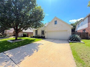 14936 Thatcher Dr in Austin, TX - Building Photo - Building Photo